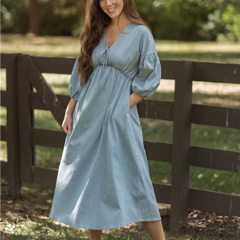 Port Augusta Dress - Chambray Dress with Pockets